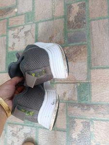Puma Gray Sneakers