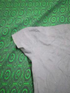 T-Shirt For Gurlz......