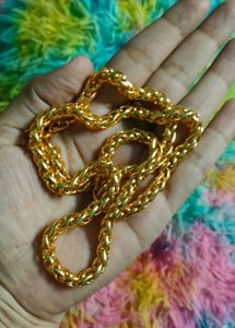 beautiful heavy Unisex golden chain
