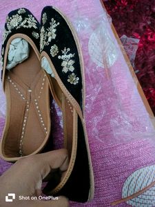 Handwork Mojari Jutti