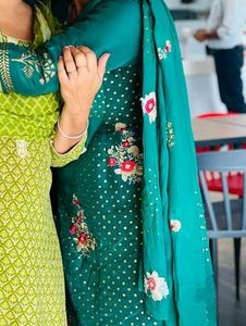 Superb suit set