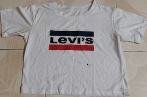 Levi's crop Tee