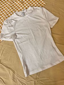 White H&amp;M Basic Tee