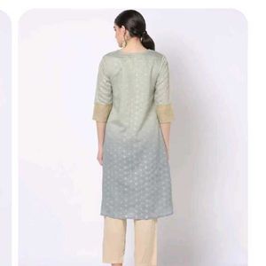 Elegant Women's Ethnic Kurta