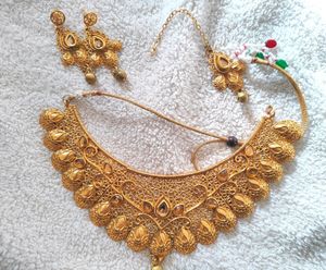 Beautiful Gold Ethnic Jewellery Set, Necklace,Jhumka And Maang Tikka