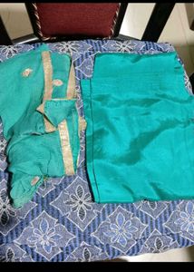 Combo Of One Kurti And Four Suit