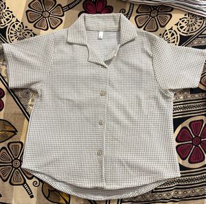 Checkered Crop Shirt 👔