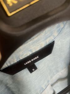 Vero Moda Shirt