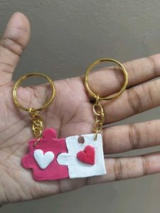 Puzzle Piece Keychains 🩷 🤍