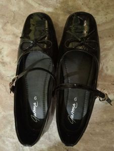 Cute Black Ballerinas