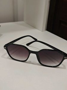Black Hexagon Sunglasses
