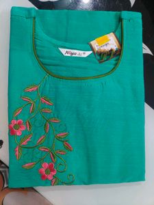 Style Slited Kurti With Lining