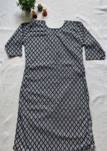 Black &amp; White Kurta Set