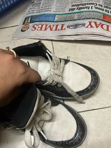 Unisex Kids Shoes 2-4 Years