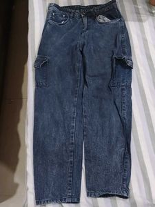 straight jeans