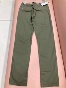 Chinos