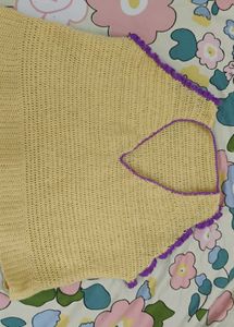Half Sweater For 6-7 Yrs Old