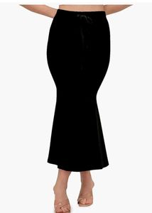Black saree shaper