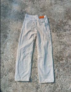 Vintage Light Wash Jeans