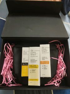 Deconstruct Set of 3 Products With Free Pouch