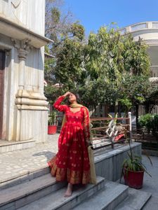 Long anarkali suit full flared( only kurta)