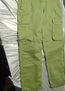 Green Cargo Pants