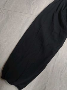 Stylish Black Baloon Top For Women With Back Tie
