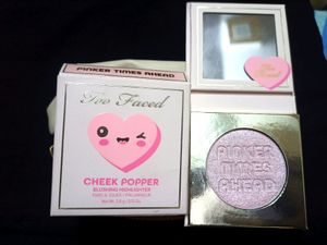 Too Faced Cheek Popper Blushing Highlighter