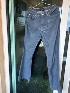 Selling Beautifully Faded Vintage Jeans
