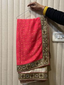 Beautiful Saree With Heavy Border
