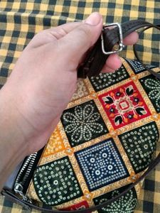 Bandhani Print Sling Bag