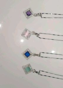 Pendent In 4 Colors