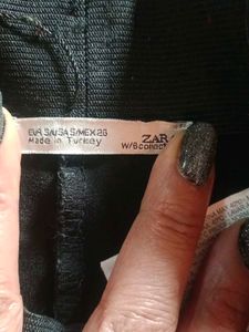 ZARA Classic Black Leggings