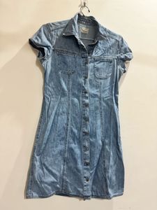 Denim Shirt Dress - Casual Chic