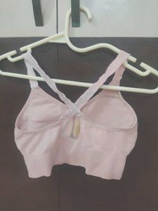 Black Wireless Sports Bra