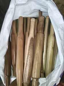 Handcrafted Wooden  Roti Senkane Ka Hai