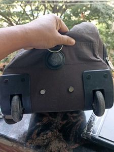 skybag 2 wheels - minor stitching required