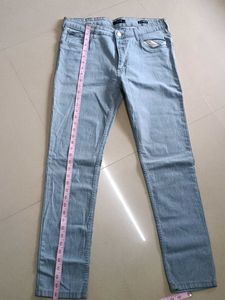 Ketch Light Wash Jeans
