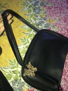 Trendy Black Shoulder Bag