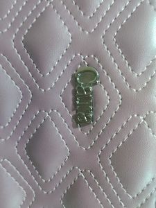 Brand New Cara Women&#39;s Purse