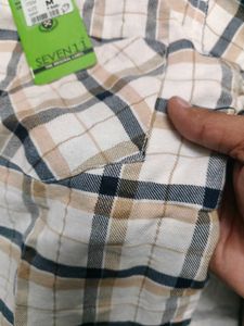Seven-11 Men&#39;s Plaid Short Sleeve Shirt