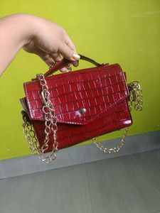 Kate Box Sling Bag