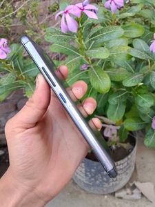 Motorola E4 Plus