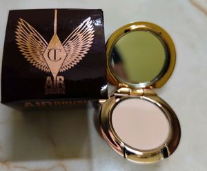 Charlotte Tilbury Airbrush Flawless Finish Compact