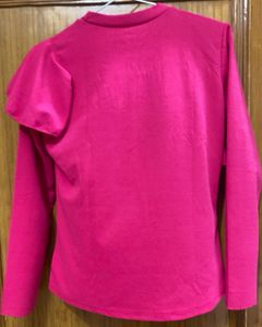 Pink casual wear top for the girls