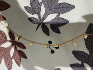 Leaf Charm Gold Anklet
