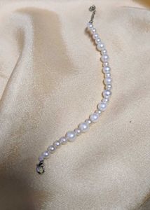 Pearl Beaded Bracelet