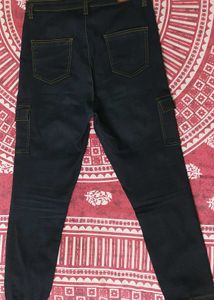 Women&#39;s Black jeans.