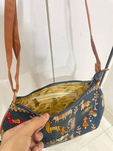 Ethnic Print Shoulder Bag