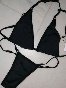 Black Bikini 👙